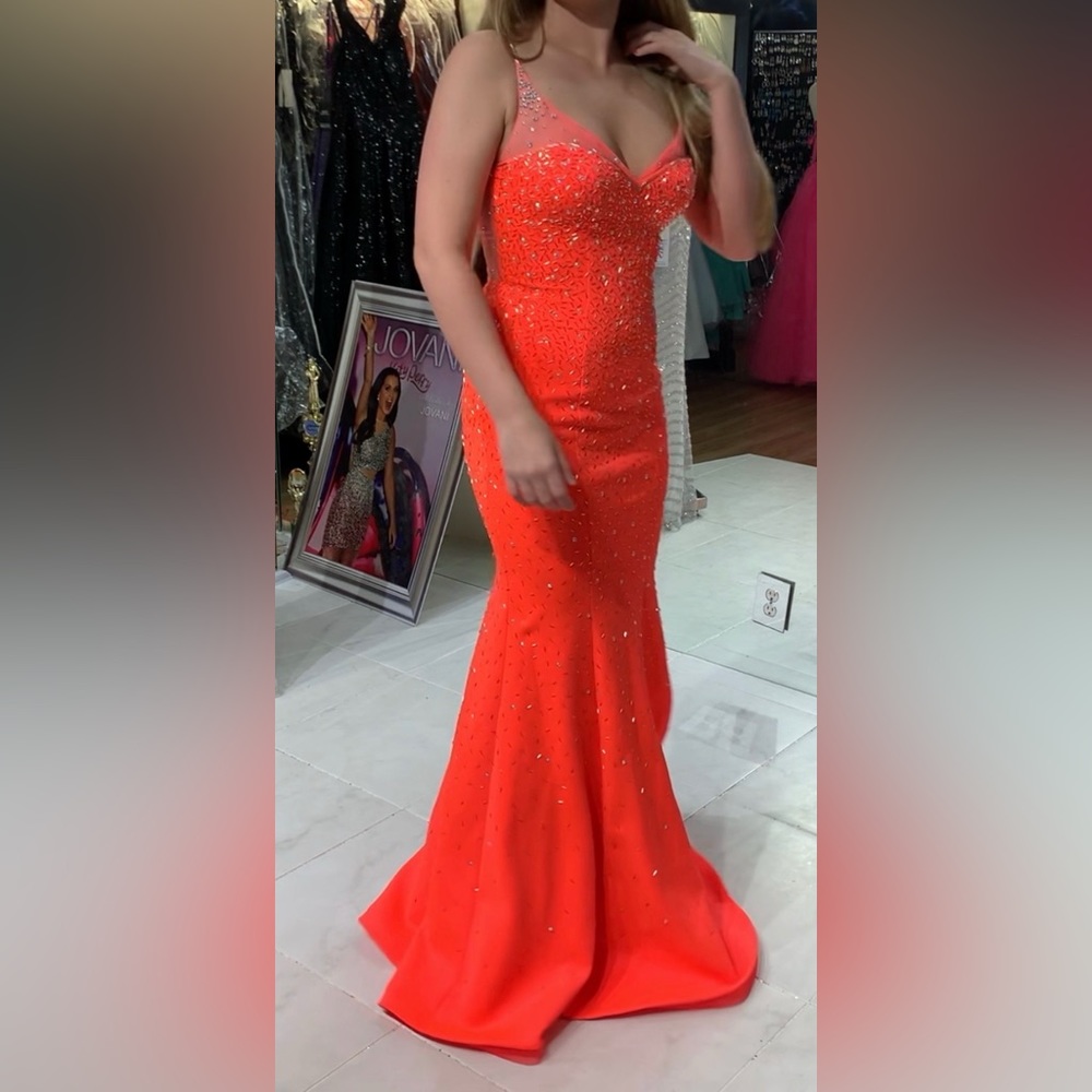 PROM DRESS - Picture 2 of 3